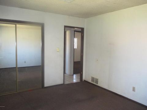30 E Summy Pl, Nogales, AZ 85621 photo 10