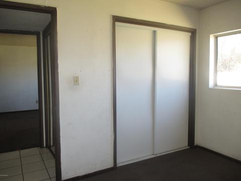 30 E Summy Pl, Nogales, AZ 85621 photo 9