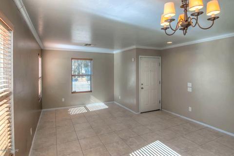 4995 E Chickweed Dr, Tucson, AZ 85756 photo 2