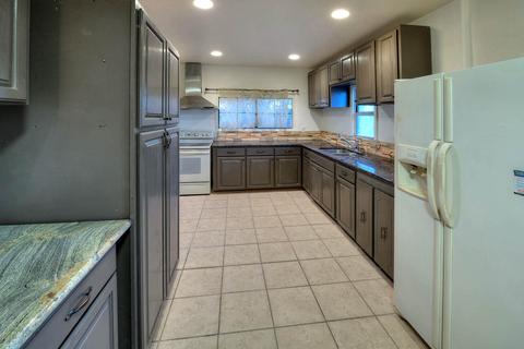202 E 32nd St, Tucson, AZ 85713 photo 3