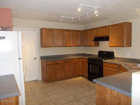 6164 E Bramble St, Tucson, AZ 85756 photo 2