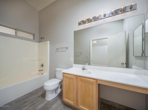 10164 E Desert Crossings Way, Tucson, AZ 85747 photo 13