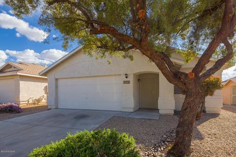 10164 E Desert Crossings Way, Tucson, AZ 85747 photo 2