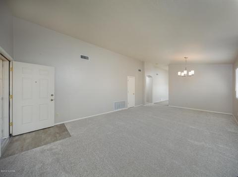 10164 E Desert Crossings Way, Tucson, AZ 85747 photo 5