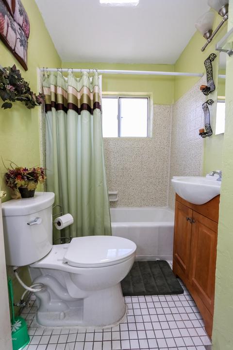 1019 E 28th St, Tucson, AZ 85713 photo 14