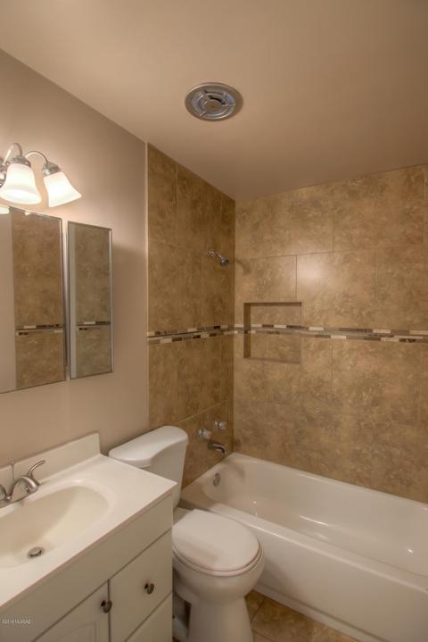 7141 E Sylvane Dr, Tucson, AZ 85710 photo 12