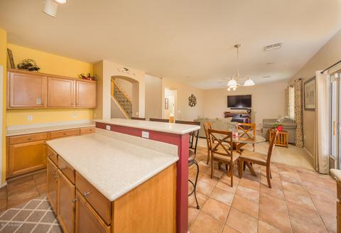 12687 E Red Iron Trl, Vail, AZ 85641 photo 7