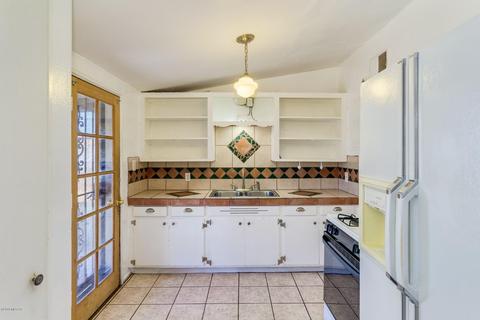 4457 E 17th St, Tucson, AZ 85711 photo 7