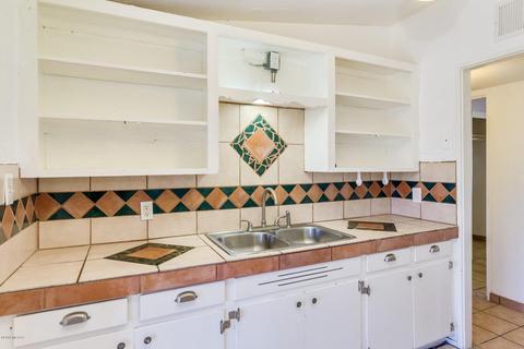 4457 E 17th St, Tucson, AZ 85711 photo 8