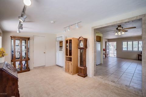 5812 E 30th St, Tucson, AZ 85711 photo 12