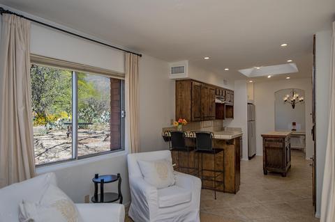 2171 E Circulo Solaz, Tucson, AZ 85718 photo 5
