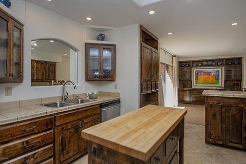 2171 E Circulo Solaz, Tucson, AZ 85718 photo 4