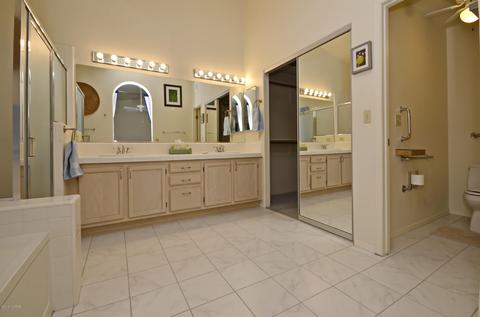 10649 E Barclay Park Loop, Tucson, AZ 85748 photo 21