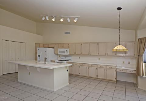 10649 E Barclay Park Loop, Tucson, AZ 85748 photo 15