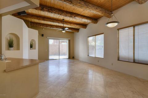 7681 E Chase Park Loop, Tucson, AZ 85710 photo 13
