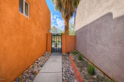 7681 E Chase Park Loop, Tucson, AZ 85710 photo 17