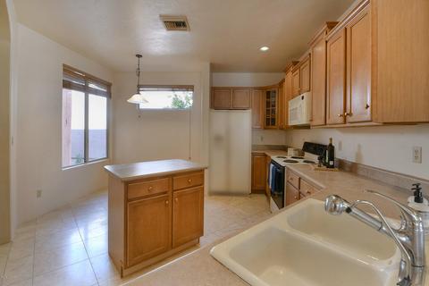 7681 E Chase Park Loop, Tucson, AZ 85710 photo 7