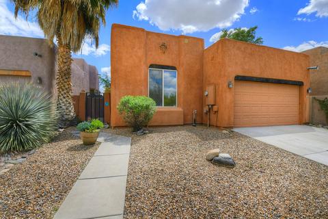7681 E Chase Park Loop, Tucson, AZ 85710 photo 2