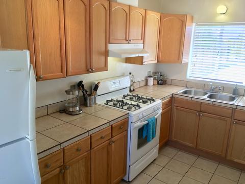 825 E 829 E 8th St, Tucson, AZ 85719 photo 10