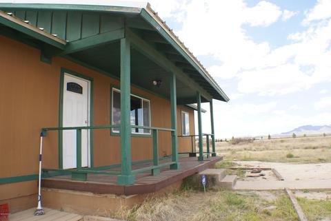 1877 S Collins Ln, Willcox, AZ 85643 photo 2