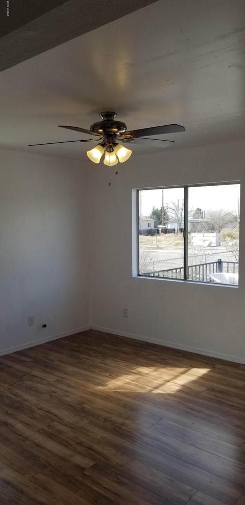 223 S Biddle Ave, Willcox, AZ 85643 photo 5