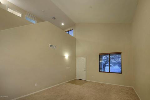 7705 E Fair Meadows Loop, Tucson, AZ 85756 photo 3