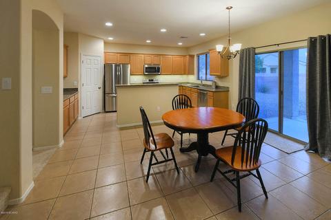 7705 E Fair Meadows Loop, Tucson, AZ 85756 photo 9