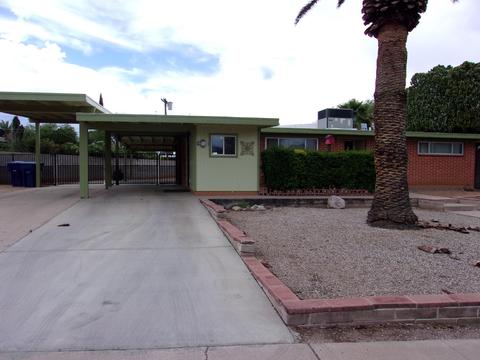 7120 E Sylvane Dr, Tucson, AZ 85710 photo 2