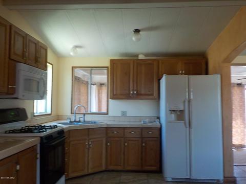 6462 E Trails End Rd, Pearce, AZ 85625 photo 9