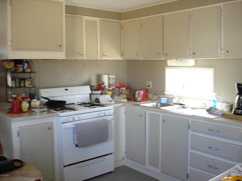 259 E Pearl St, Benson, AZ 85602 photo 9
