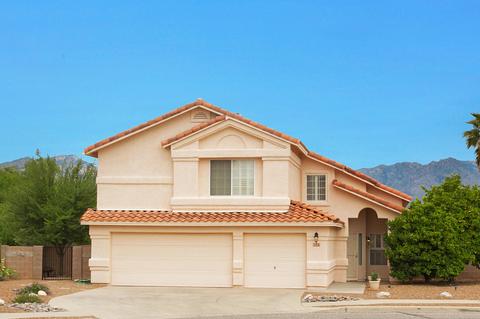 8043 E Hayden Pl, Tucson, AZ 85715 photo 1