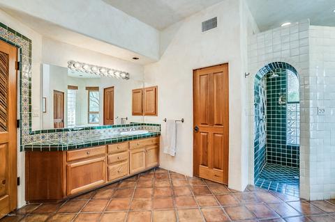 5661 E Shadow View Ct, Tucson, AZ 85750 photo 33