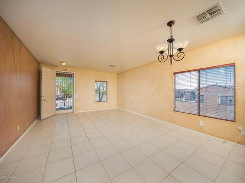 10229 E Wasp Spring Dr, Tucson, AZ 85748 photo 4