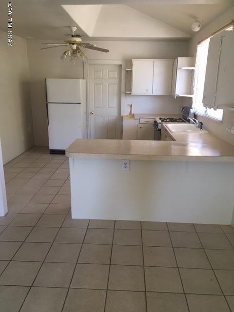 279 E 6th St, Benson, AZ 85602 photo 4