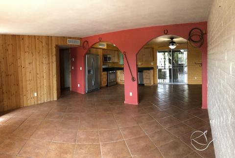 7585 E Logan Dr, Tucson, AZ 85730 photo 2