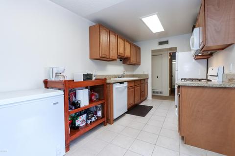 6648 E David Dr, Tucson, AZ 85730 photo 5