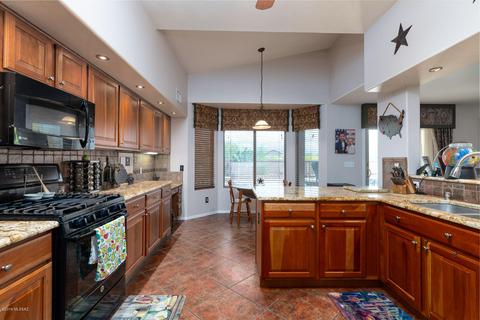 10587 E Bridgeport St, Tucson, AZ 85747 photo 11