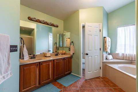 10587 E Bridgeport St, Tucson, AZ 85747 photo 28