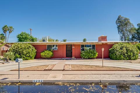 5202 E 3rd St, Tucson, AZ 85711 photo 2