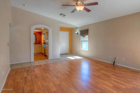 10446 E Chelan St, Tucson, AZ 85747 photo 9