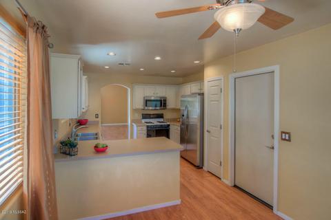 10446 E Chelan St, Tucson, AZ 85747 photo 13