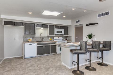9922 E 5th St, Tucson, AZ 85748 photo 4