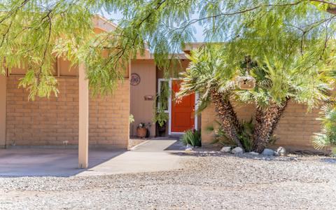 10540 E Rusty Spur Dr, Tucson, AZ 85749 photo 2