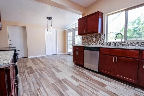 6749 E Montecito Dr, Tucson, AZ 85710 photo 13