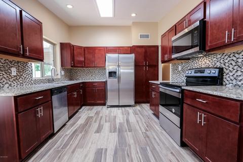 6749 E Montecito Dr, Tucson, AZ 85710 photo 11