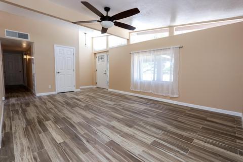 6749 E Montecito Dr, Tucson, AZ 85710 photo 5