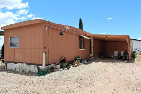 628 E Lake Dr, Benson, AZ 85602 photo 2