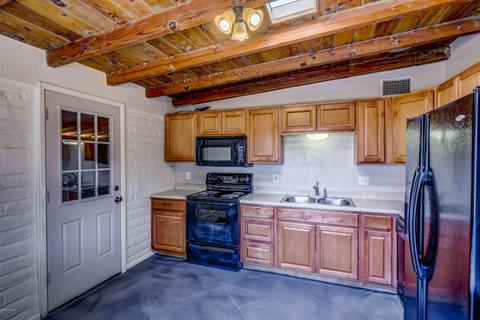 248 E Roger Rd, Tucson, AZ 85705 photo 4