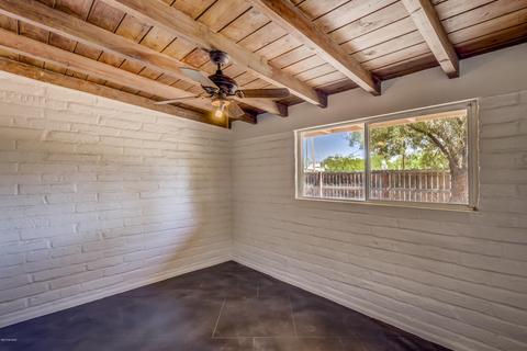 248 E Roger Rd, Tucson, AZ 85705 photo 11