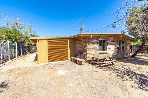 248 E Roger Rd, Tucson, AZ 85705 photo 2